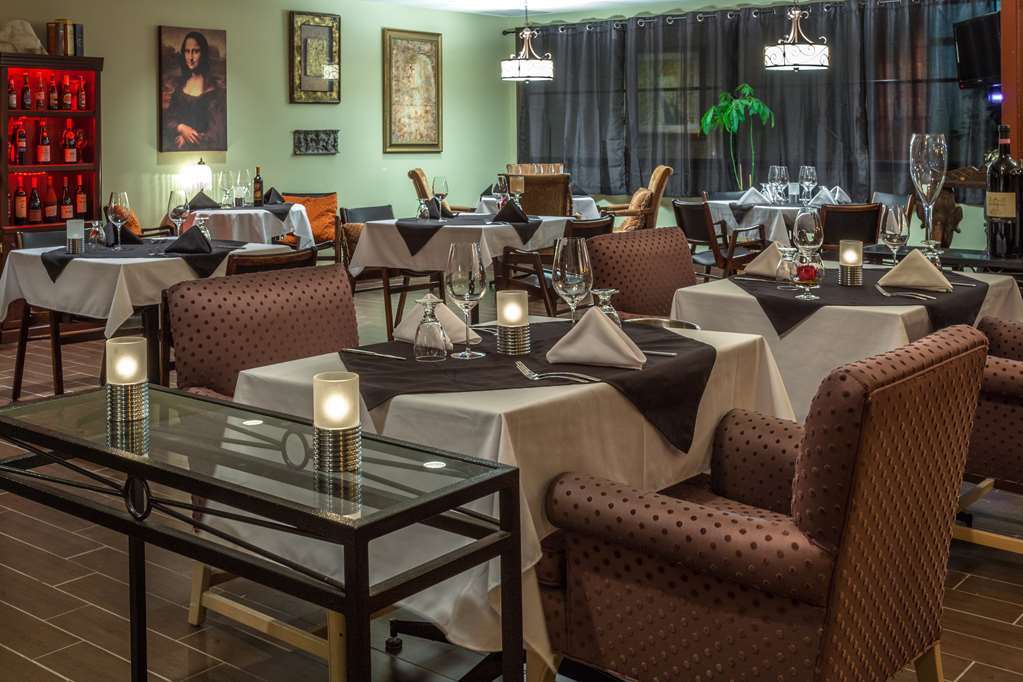 מלון Ramada By Wyndham טימינס מסעדה תמונה